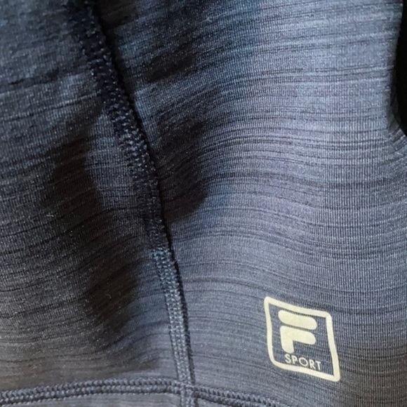 Fila Blue Woman’s Active Pull Over half zipper pleated back top Sz Medium - Picture 5 of 6